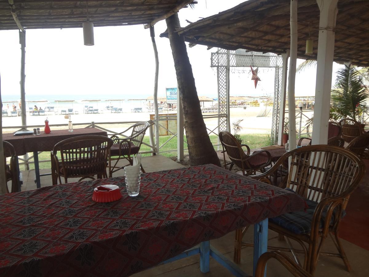 Silent Resort Mandrem Luaran gambar
