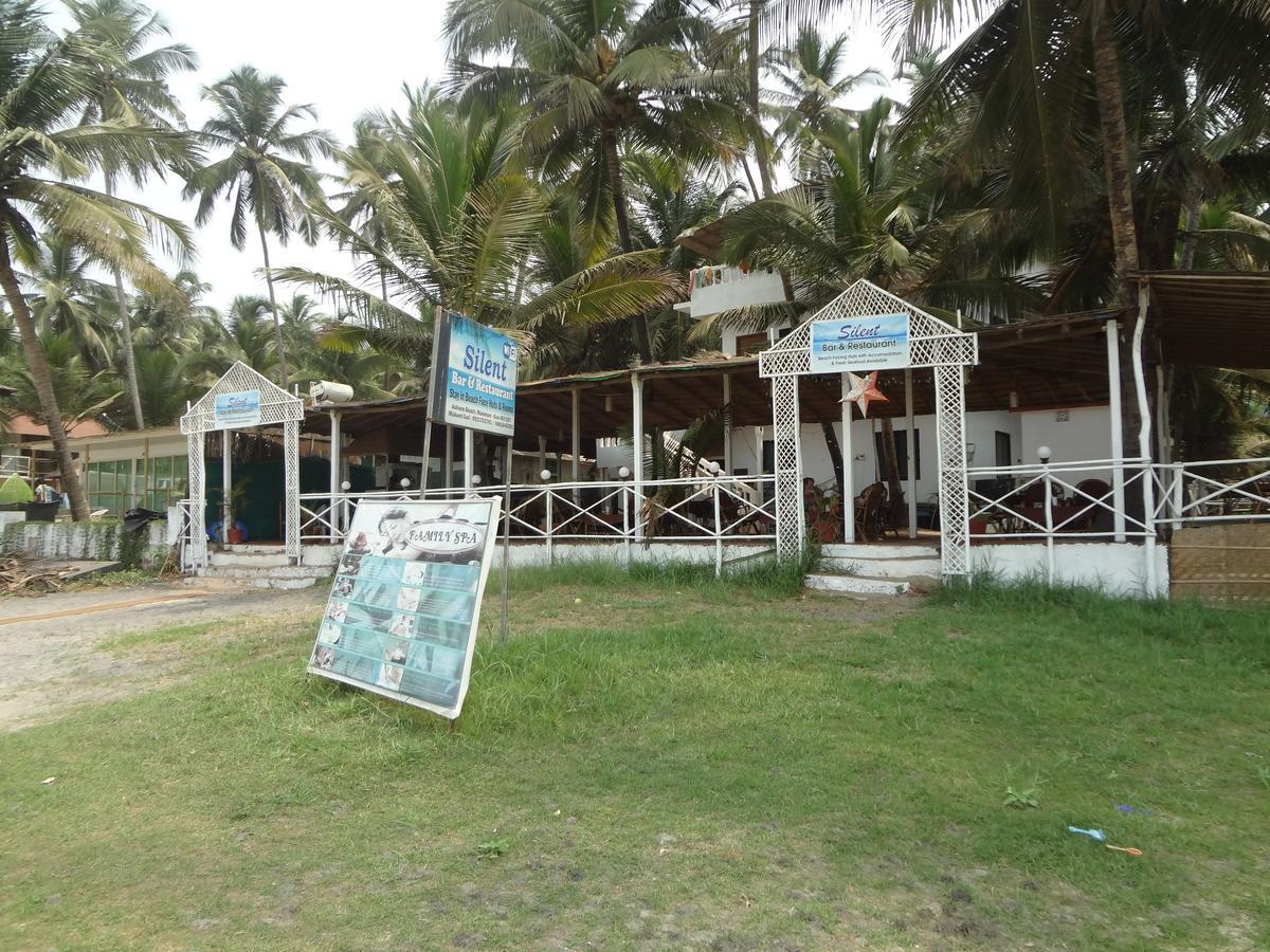 Silent Resort Mandrem Luaran gambar